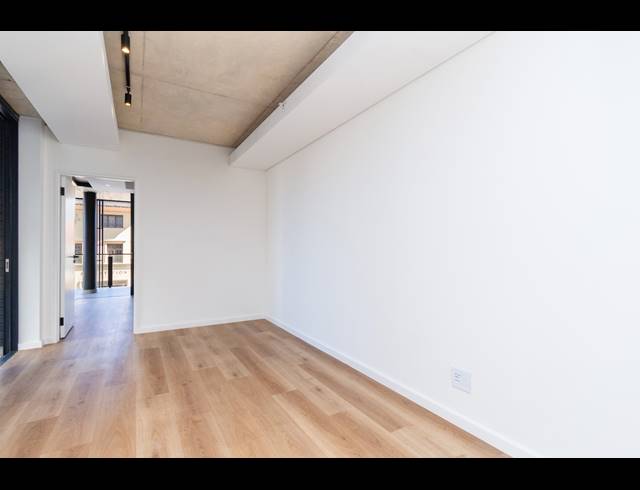 1 BEDROOM APARTMENT RENTED IN SEA POINT
